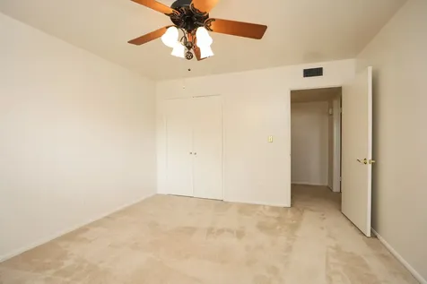 666 S Ripple Creek Drive 666 Houston TX 77057