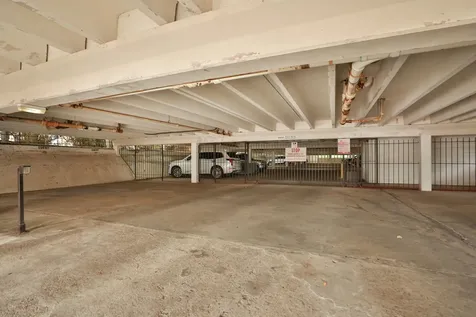 666 S Ripple Creek Drive 666 Houston TX 77057