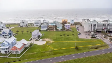 11730 Opihi Galveston TX 77554