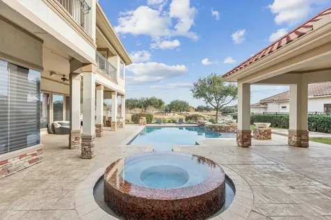 32 Miramar Heights Circle Sugar Land TX 77479