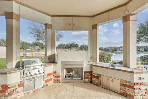 32 Miramar Heights Circle Sugar Land TX 77479