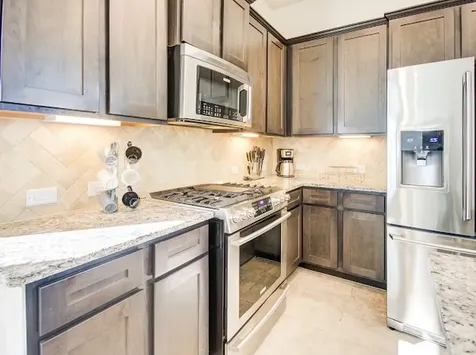 1646 Ryon Falls Drive Richmond TX 77469