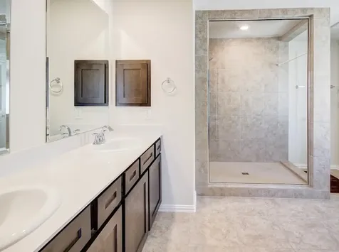 1646 Ryon Falls Drive Richmond TX 77469