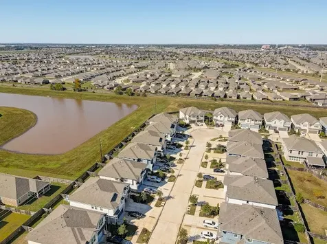 1646 Ryon Falls Drive Richmond TX 77469