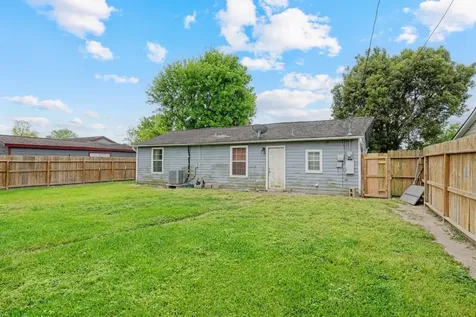 2113 Pickerton Drive Deer Park TX 77536