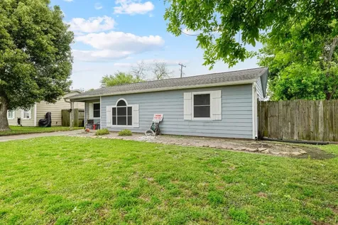 2113 Pickerton Drive Deer Park TX 77536