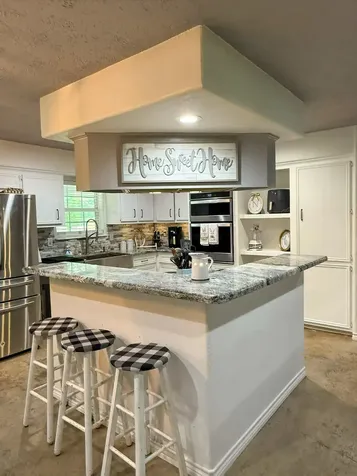 107 County Road 409 Sweeny TX 77480