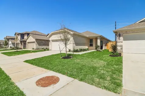 29138 Farmhouse Estates Drive Waller TX 77484