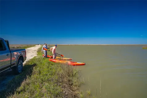 0 Highway 2004 Liverpool TX 77511