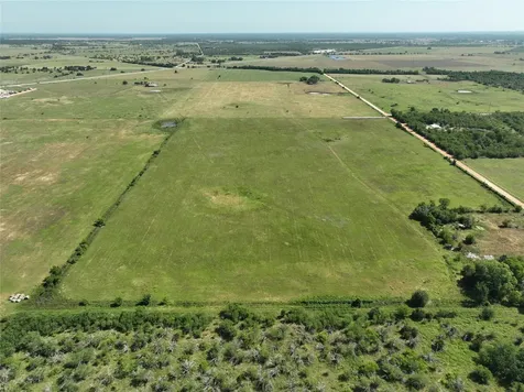 14177 E Ueckert Road Bellville TX 77418