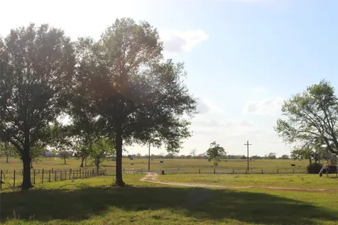 27134 Muckelroy Road Hempstead TX 77445