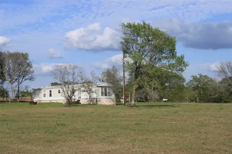 27134 Muckelroy Road Hempstead TX 77445