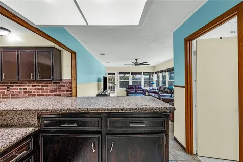 115 Whiting Street Galveston TX 77550