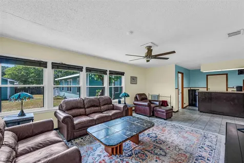 115 Whiting Street Galveston TX 77550