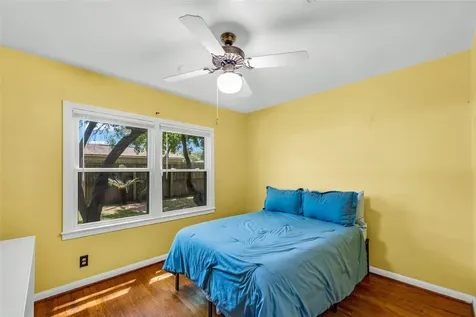 115 Whiting Street Galveston TX 77550