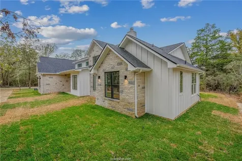 Lot 26 Forest Glen Court Franklin TX 77856