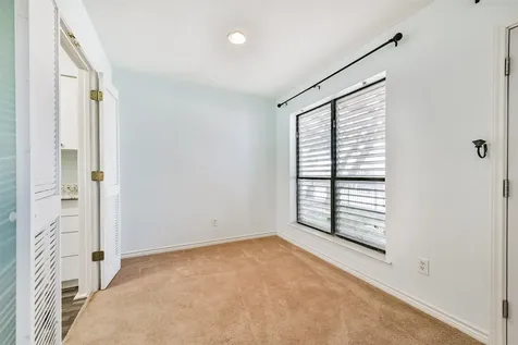 3220 69th Street B-4 Galveston TX 77551