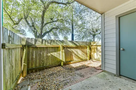 3220 69th Street B-4 Galveston TX 77551