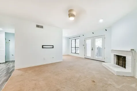 3220 69th Street B-4 Galveston TX 77551