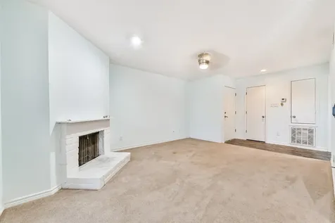 3220 69th Street B-4 Galveston TX 77551