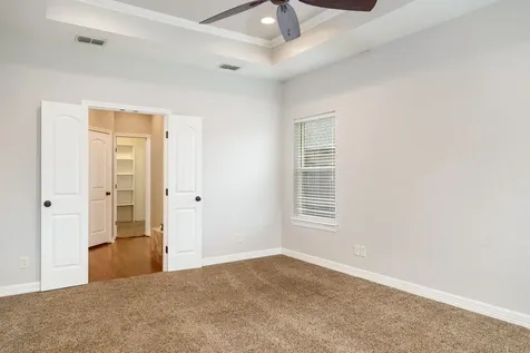 124 Lakeway Lane Longview TX 75604