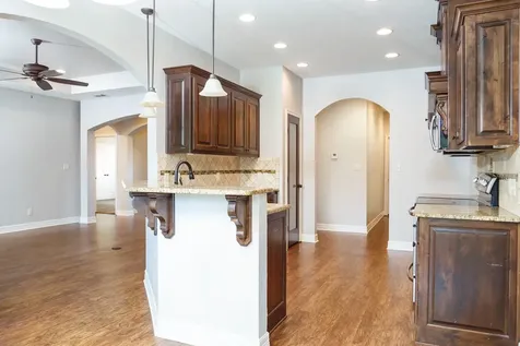 124 Lakeway Lane Longview TX 75604