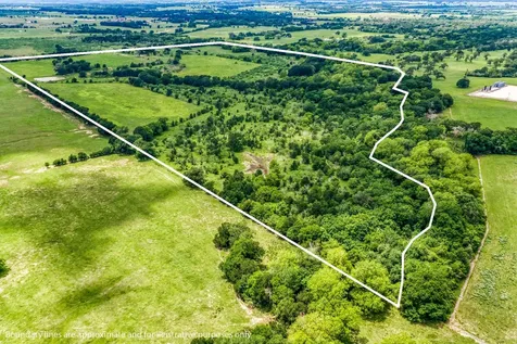 5233 County Road 106 Caldwell TX 77836