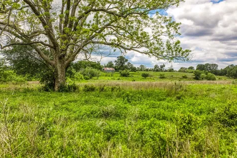 5233 County Road 106 Caldwell TX 77836