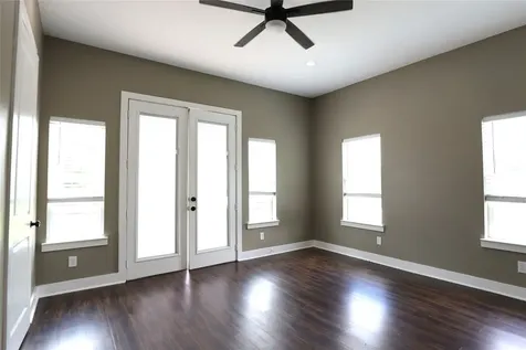 4422 Phlox Street Houston TX 77051