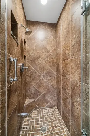 1926 Twin Springs Kingwood TX 77339