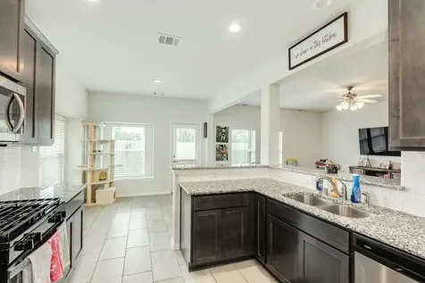 177 Bayou Bend Boulevard Angleton TX 77515