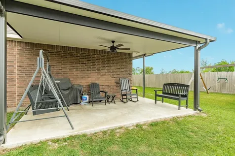 177 Bayou Bend Boulevard Angleton TX 77515