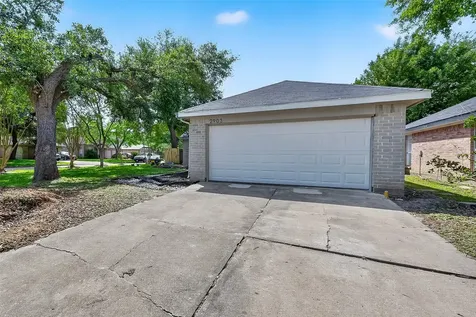 2903 Silent Drive Sugar Land TX 77498