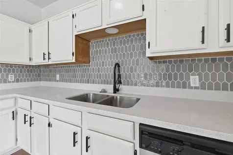 2903 Silent Drive Sugar Land TX 77498
