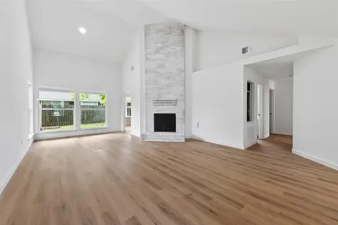 2903 Silent Drive Sugar Land TX 77498
