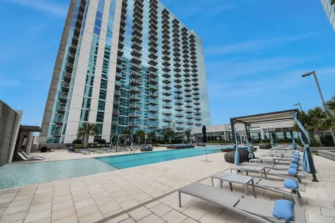 5925 Almeda Road 11616 Houston TX 77004