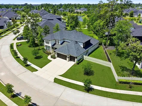 10062 S Goshawk Trail Conroe TX 77385