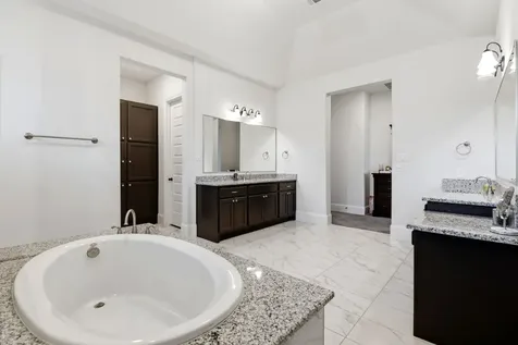 10062 S Goshawk Trail Conroe TX 77385