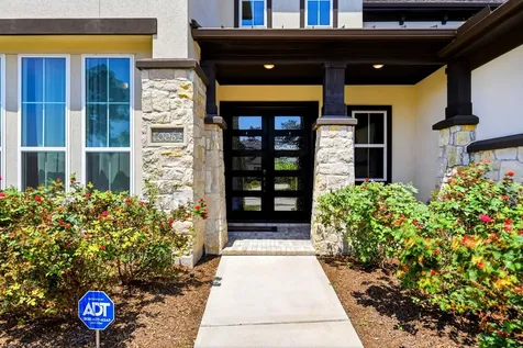 10062 S Goshawk Trail Conroe TX 77385
