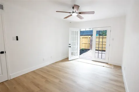 12054 Mighty Oak Drive A Houston TX 77066
