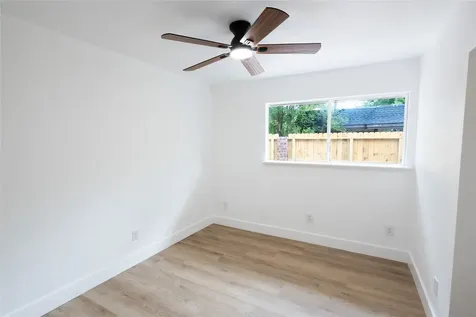 12054 Mighty Oak Drive A Houston TX 77066