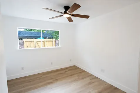 12054 Mighty Oak Drive A Houston TX 77066