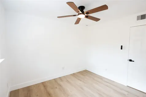 12054 Mighty Oak Drive A Houston TX 77066