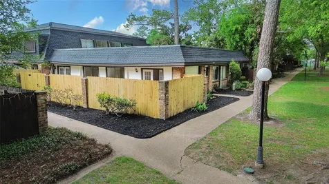 12054 Mighty Oak Drive A Houston TX 77066