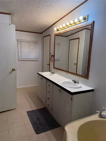 24591 Highway 321 Cleveland TX 77327