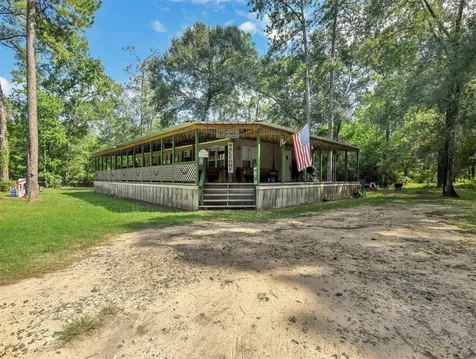 24591 Highway 321 Cleveland TX 77327