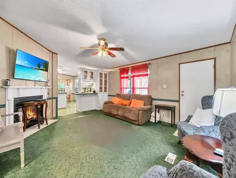 24591 Highway 321 Cleveland TX 77327