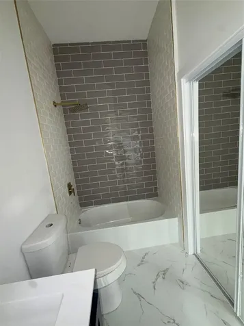 2210 Brackenridge Street Houston TX 77026