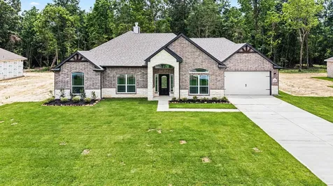 4520 Road 66112 Dayton TX 77535