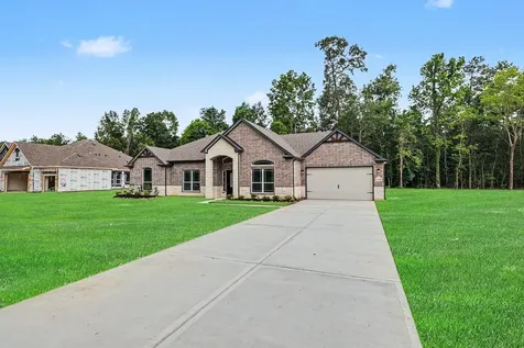 4520 Road 66112 Dayton TX 77535